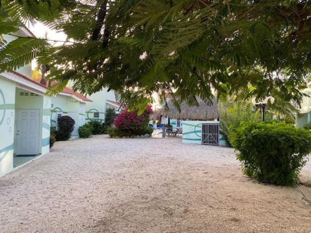 Blue Lagoon Apartment Lagun Екстериор снимка
